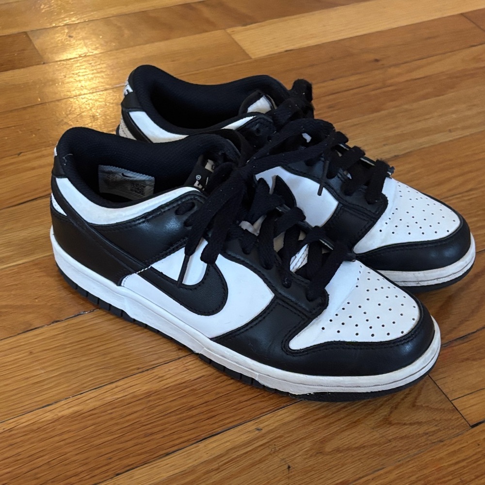Nike dunks black and White Sneakers